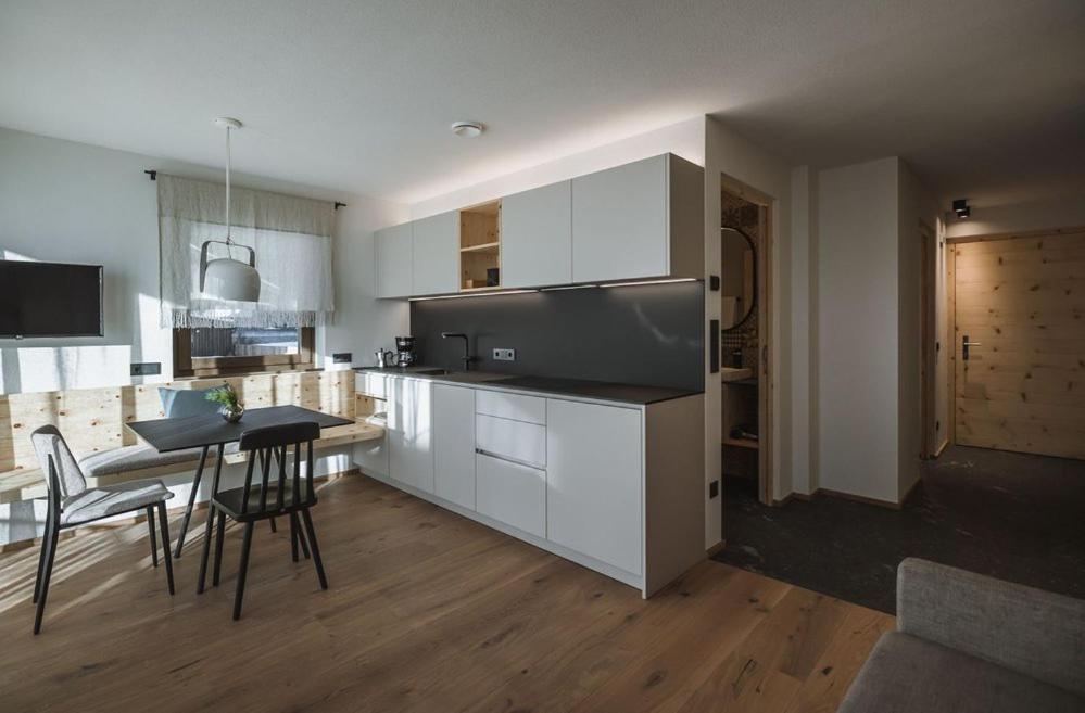 Ahrn Natur Apartment Lutago Eksteriør billede